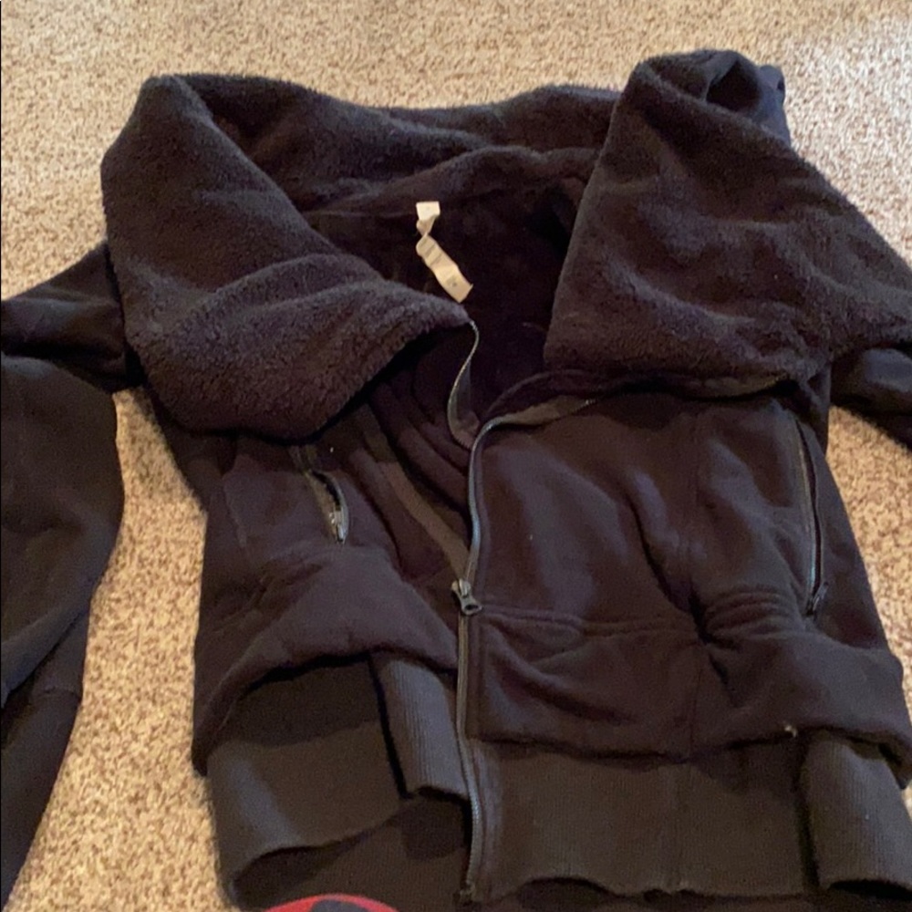 Lululemon jacket